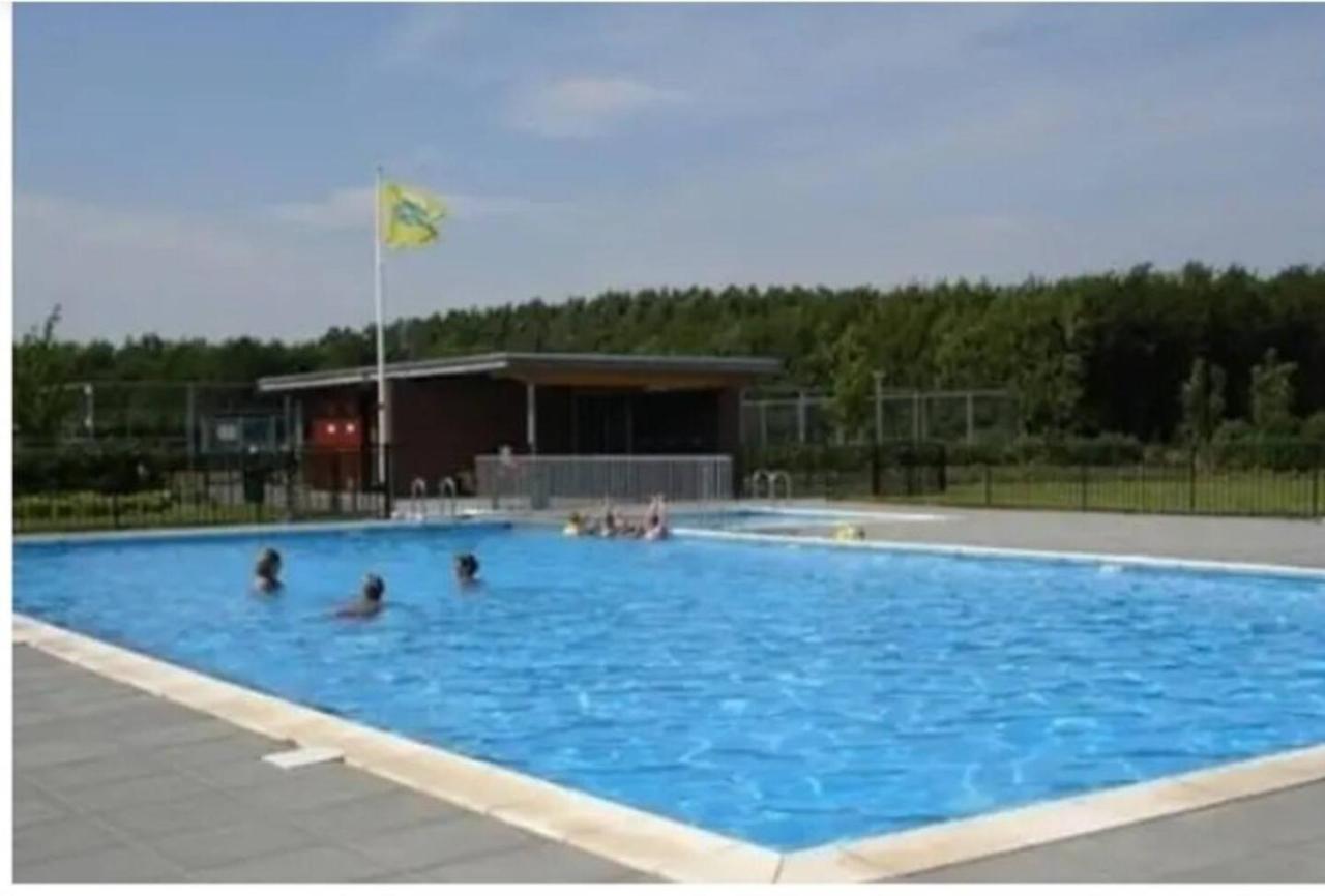 Big Family Villa 12P Big Garden With Bathtub And Jacuzzi Zeewolde Zewnętrze zdjęcie